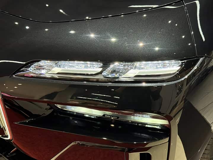 Фото 7 - BMW 7 Series