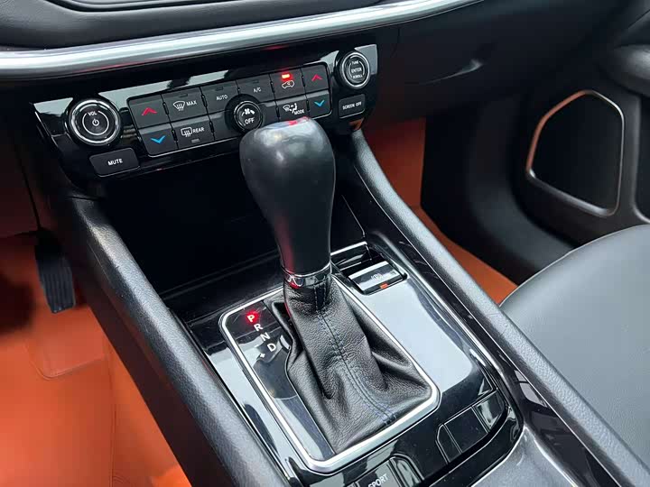 Фото 6 - Jeep Compass