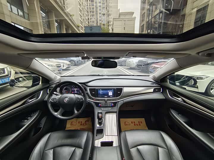 Фото 9 - Buick LaCrosse