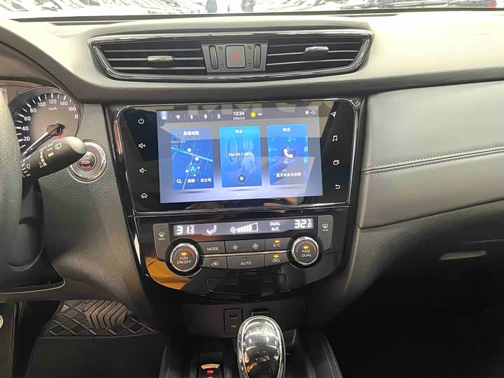 Фото 8 - Nissan X-Trail