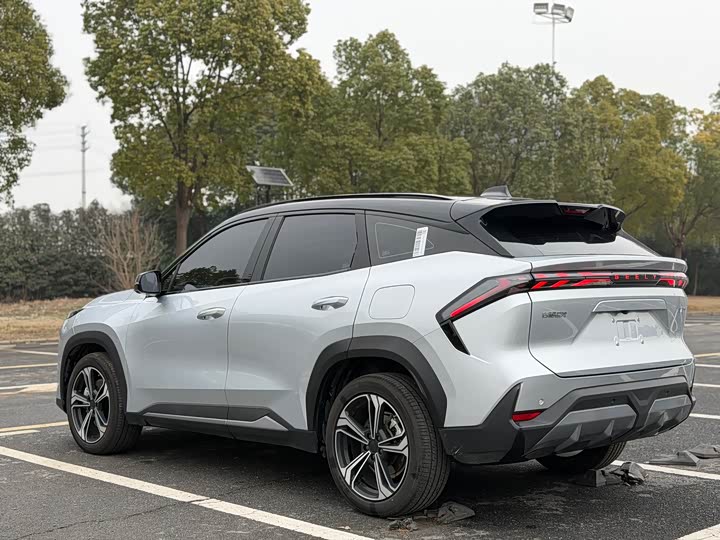 Фото 5 - Geely Galaxy L7