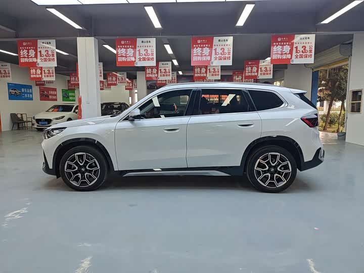 Фото 6 - BMW X1