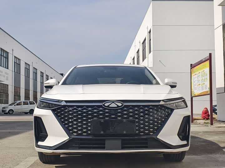 Фото 2 - Chery Fulwin A8