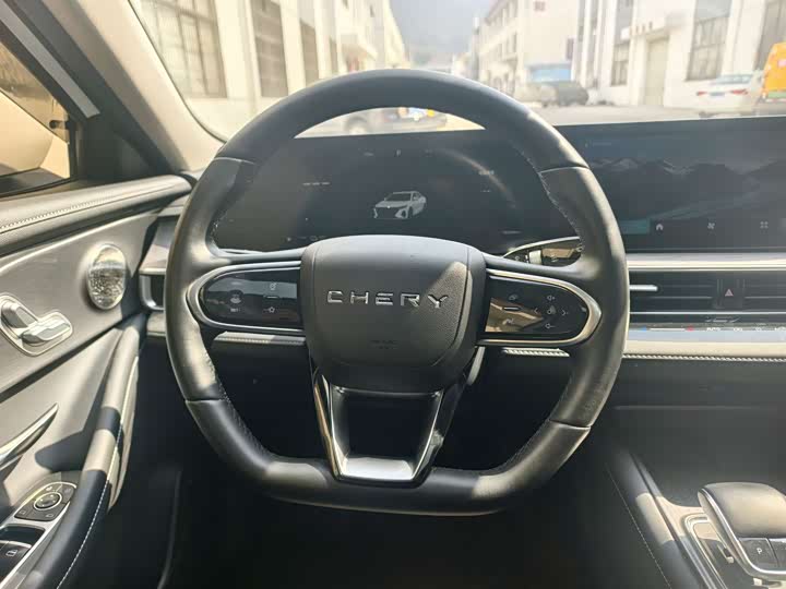 Фото 7 - Chery Fulwin A8