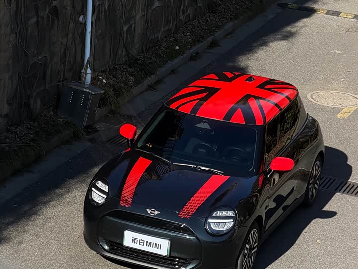 Фото 1 - Mini Cooper