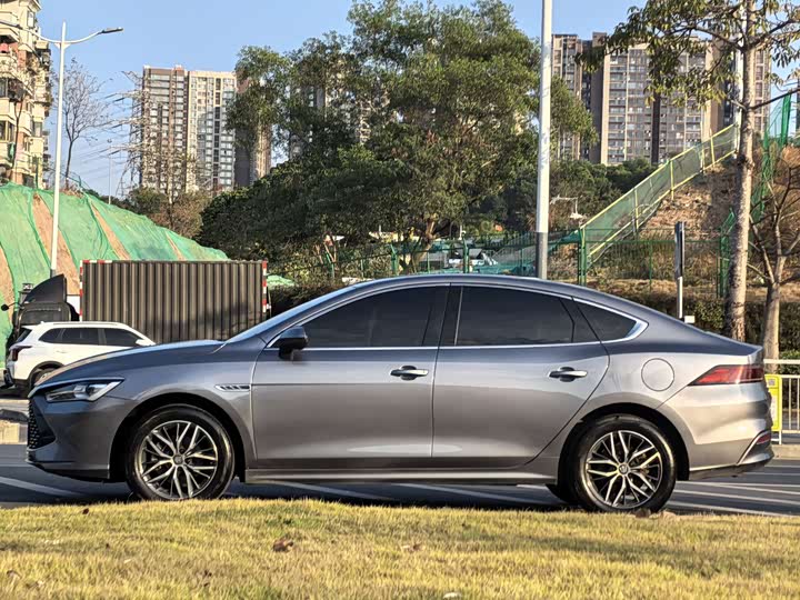 Фото 4 - BYD Qin Plus