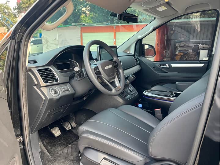 Фото 7 - Maxus G10