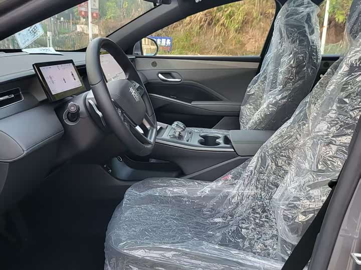 Фото 6 - BYD Qin Plus