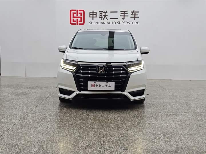 Фото 2 - Honda Elysion