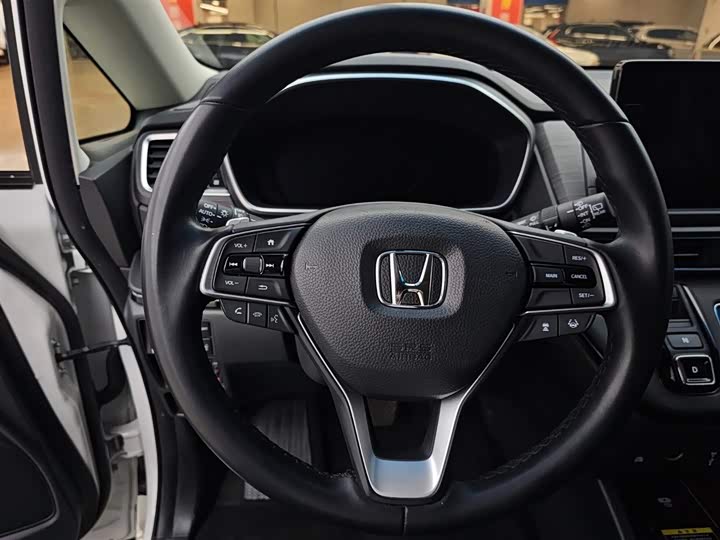 Фото 8 - Honda Elysion