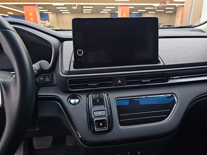 Фото 9 - Honda Elysion