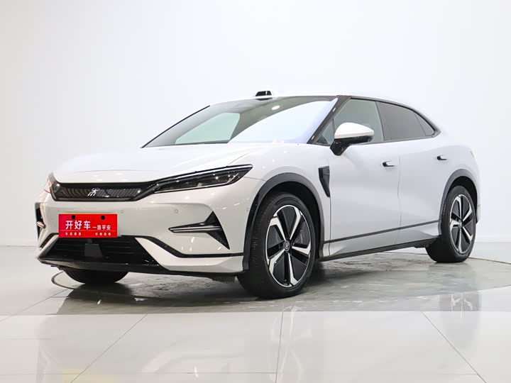 Фото 2 - BYD Song L