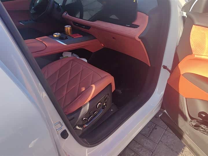 Фото 8 - Changan CS75 Plus