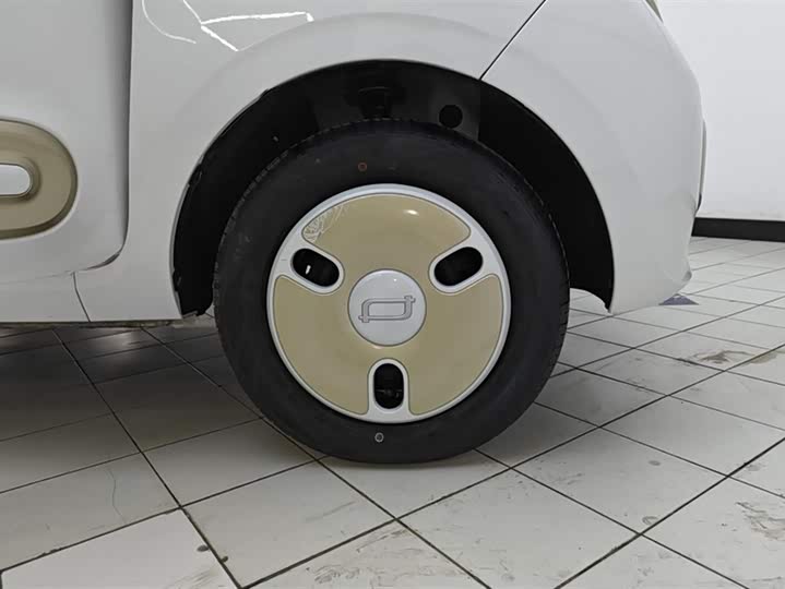 Photo 6 - Bestune Pony