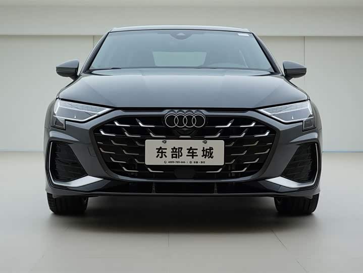 Фото 2 - Audi A3