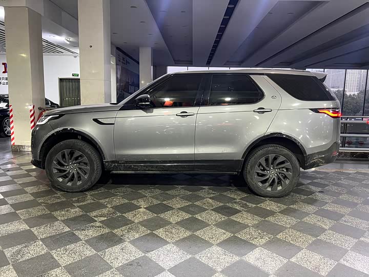 Фото 4 - Land Rover Discovery