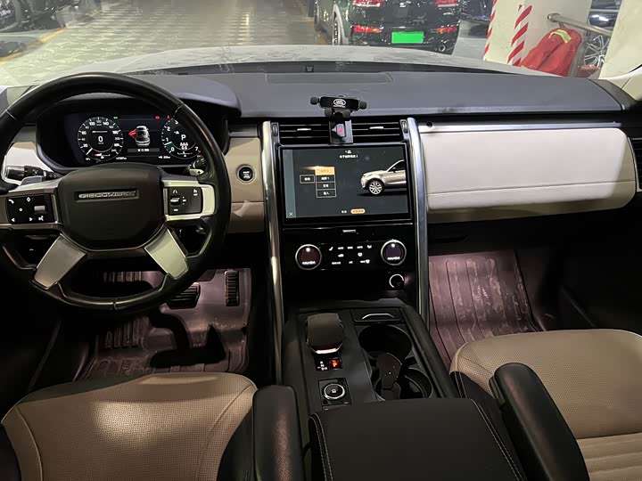 Фото 9 - Land Rover Discovery