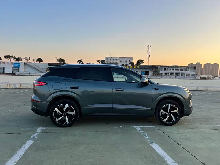 Фото 9 - BYD Sea Lion 06 Hybrid/EV