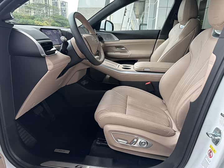 Фото 4 - XPeng G9