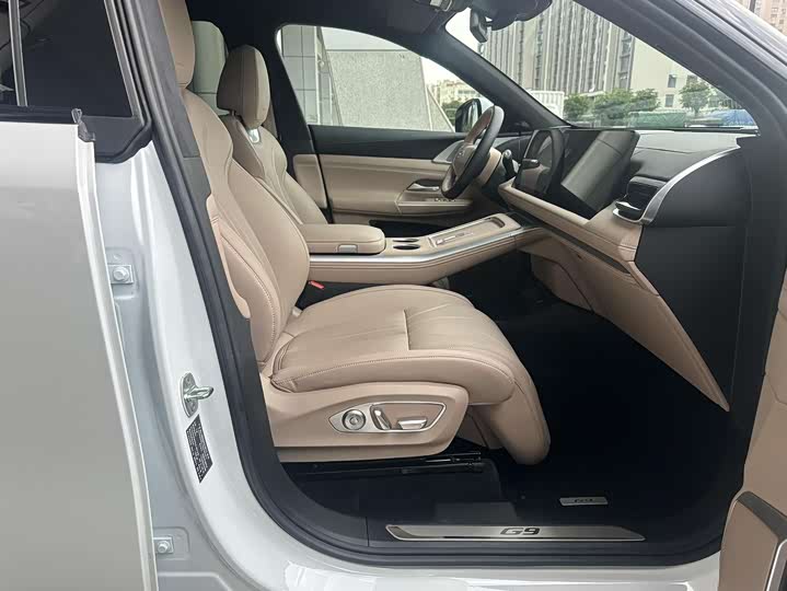 Фото 6 - XPeng G9