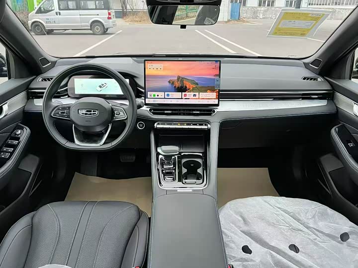 Фото 9 - Geely Preface