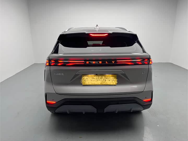 Photo 5 - Geely Galaxy L7