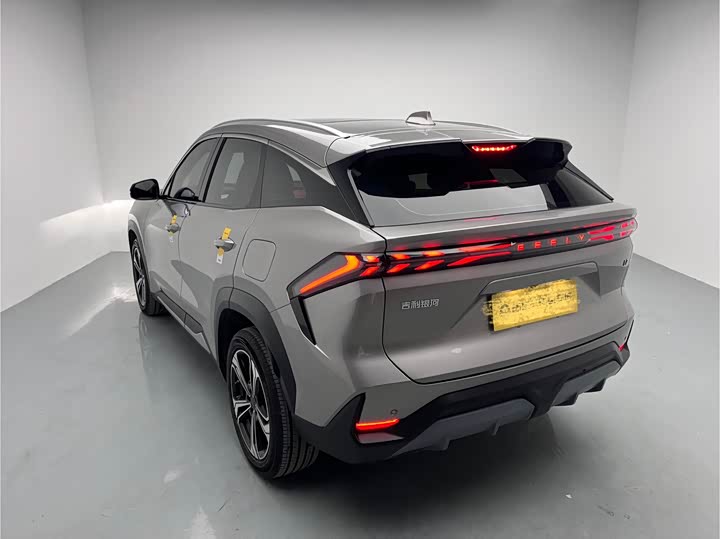 Photo 6 - Geely Galaxy L7