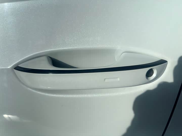 Фото 6 - Volkswagen Golf