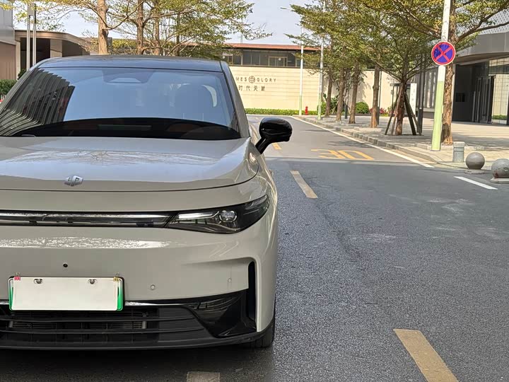 Фото 3 - Leapmotor C10