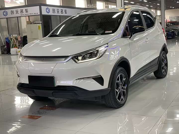 Фото 1 - BYD Yuan Pro