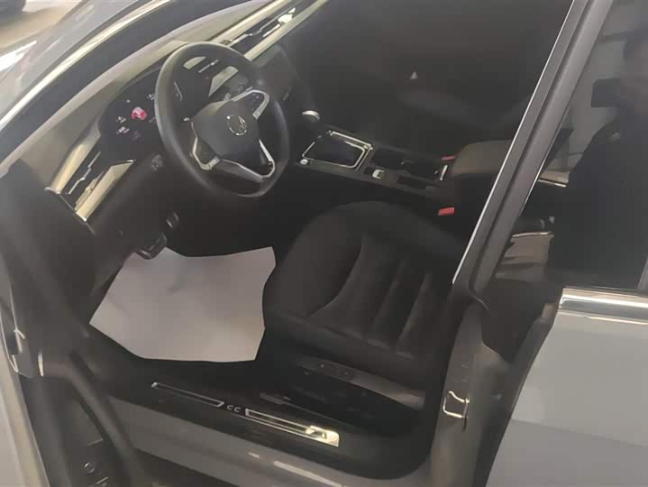 Фото 9 - Volkswagen CC