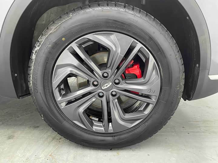 Фото 8 - Chery Tiggo 7