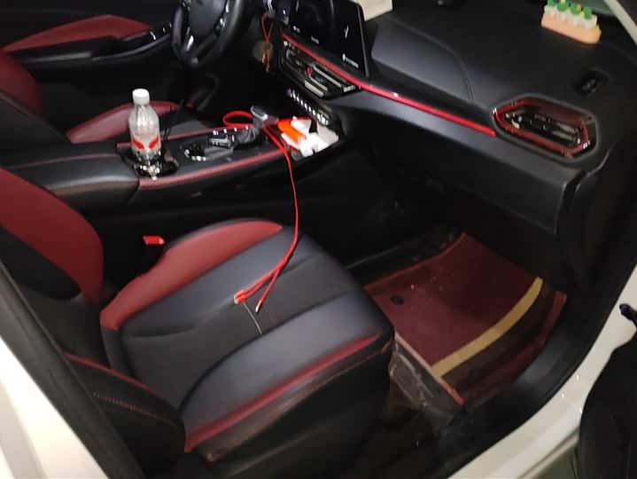 Фото 8 - Changan Oshan X5