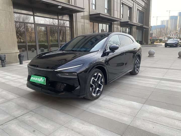 Фото 1 - XPeng G7