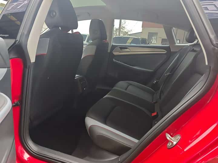 Фото 7 - Volkswagen Lamando L