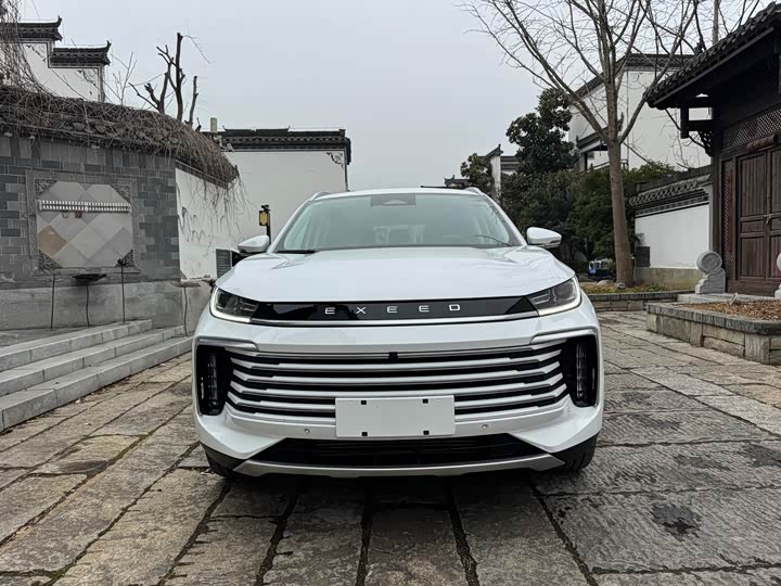 Фото 3 - Exeed TXL