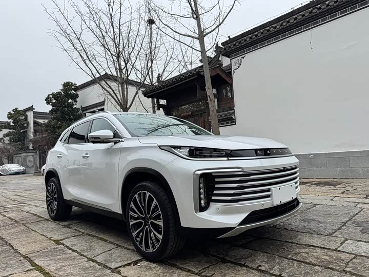 Фото 4 - Exeed TXL