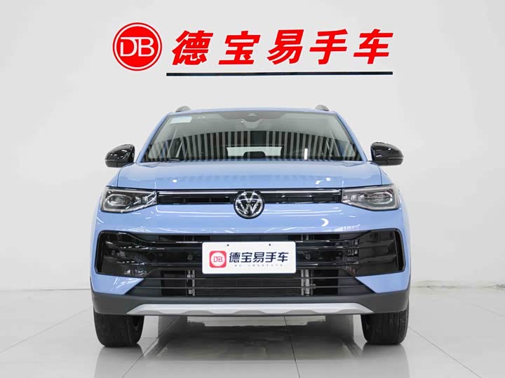 Фото 2 - Volkswagen Tharu