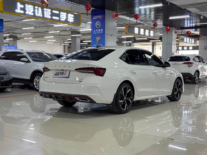 Фото 4 - Skoda Octavia Pro