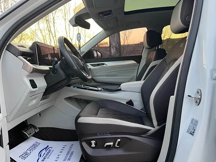 Фото 8 - Volkswagen Tavendor