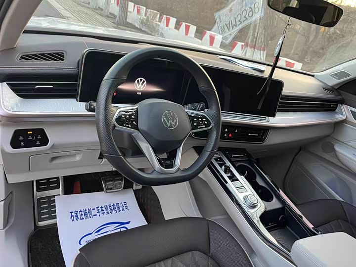 Фото 9 - Volkswagen Tavendor