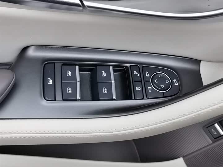 Фото 9 - BYD Song Plus Hybrid/EV