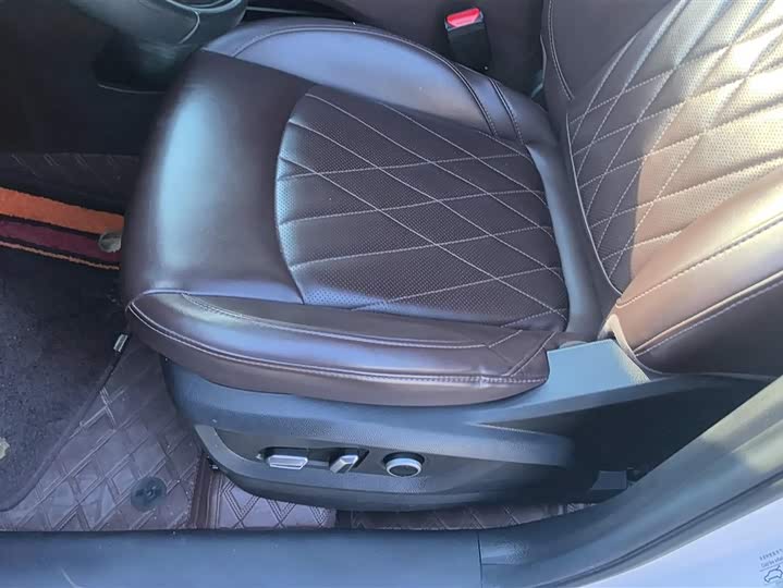 Фото 9 - Chery Tiggo 8 Pro