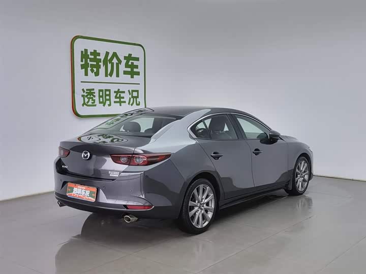 Фото 2 - Mazda 3 (Axela)
