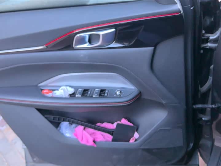 Фото 7 - Changan Oshan Z6