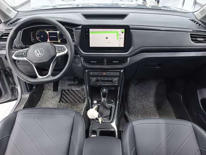 Фото 7 - Volkswagen Tharu