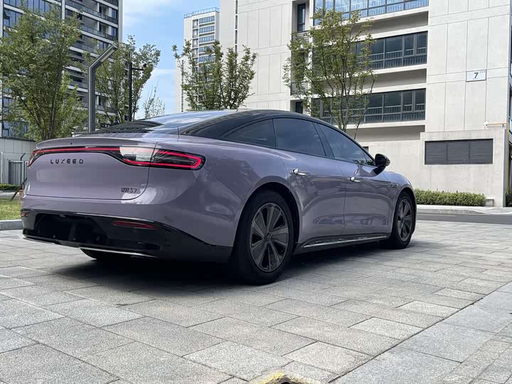 Фото 9 - Luxeed S7