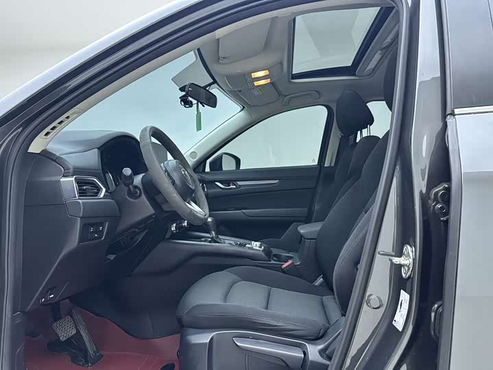 Фото 7 - Mazda CX-5