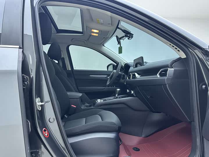 Фото 8 - Mazda CX-5