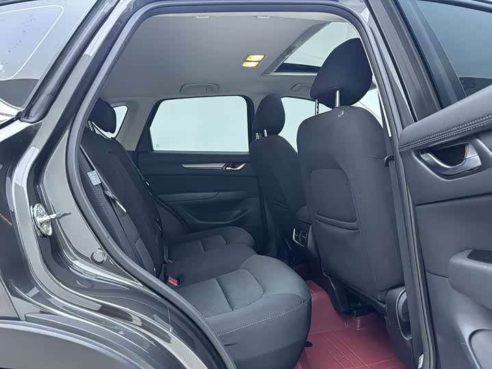 Фото 9 - Mazda CX-5